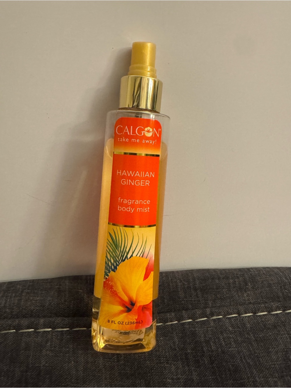 Calgon Hawaiian Ginger Fragrance Body Mist Spray 8 Oz C12